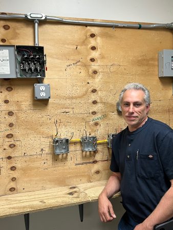 Tom Tanksi, Apex Electrical Program